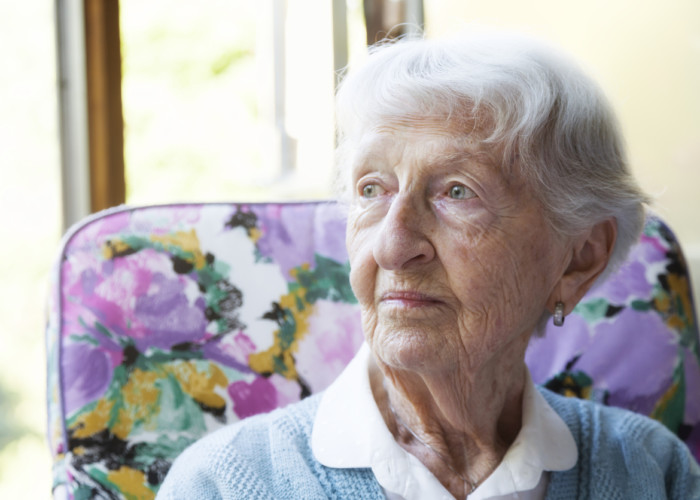 Seasonal Depression in Seniors: What to Look for and How to Help