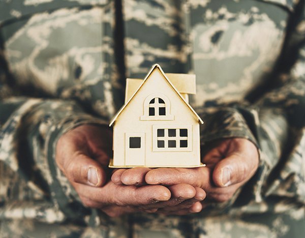 Did You Know About These Veterans’ Options for Paying for Care at Home?