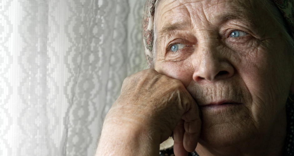 4 Key Warning Signs of Senior Depression
