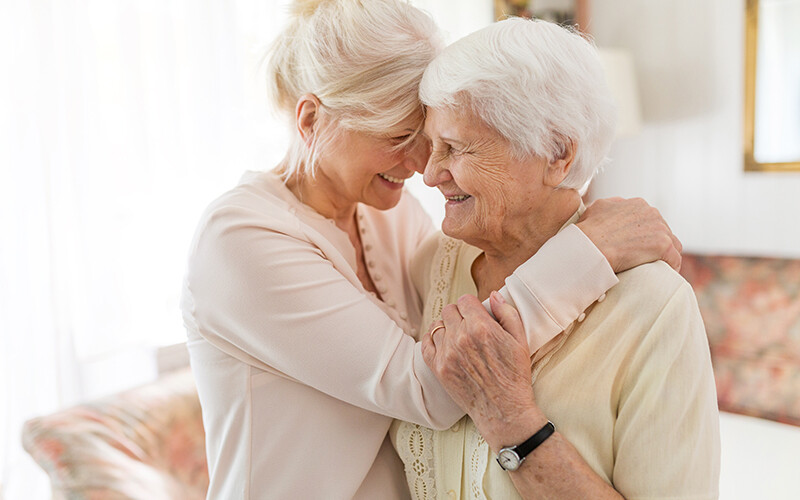 Communication Tips for Dementia: Try Nonverbal Techniques
