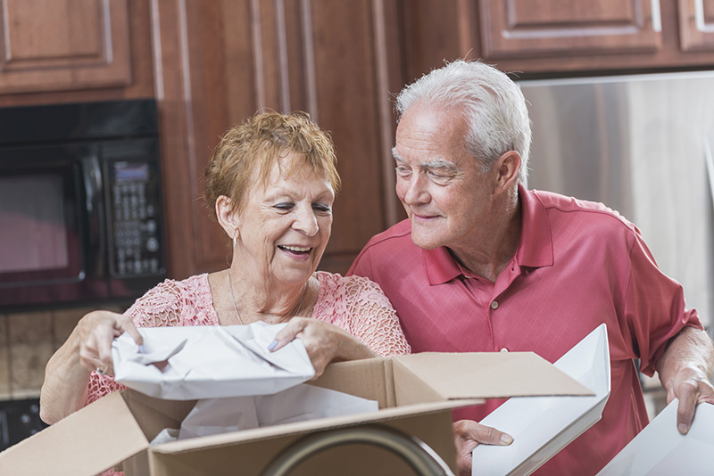 Helping Your Parents Downsize? Here’s What You Need to Know.