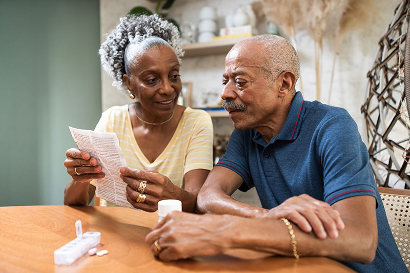How to Tell the Difference Between Dementia and Medication Side Effects