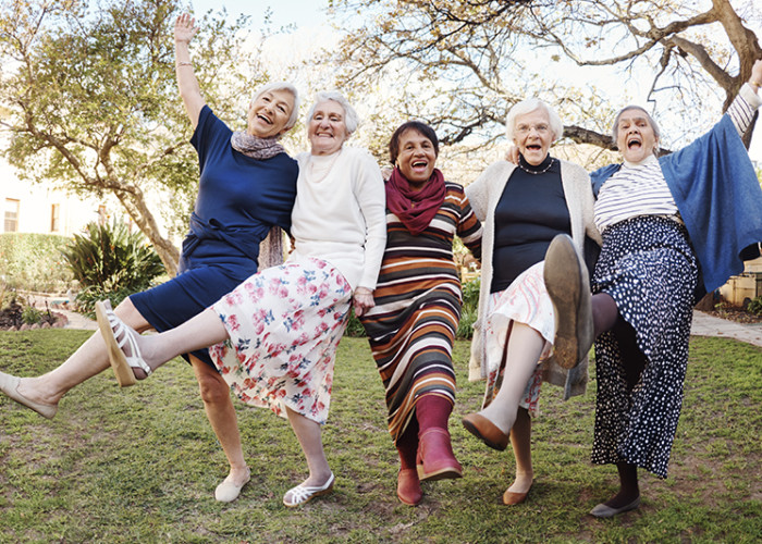 The Importance of Friendships and How to Find Friends as a Senior