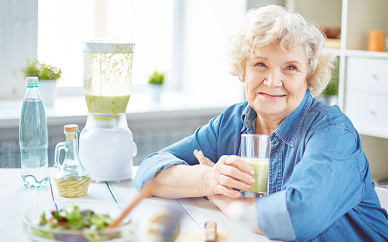Tips to Incorporate Fruits and Veggies into a Senior’s Diet