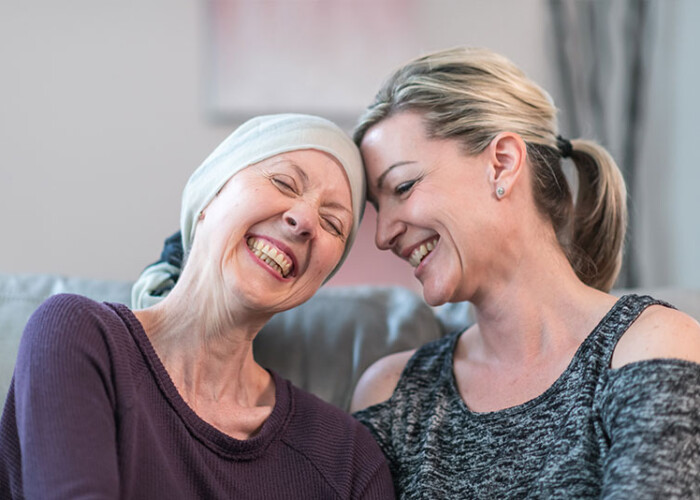 Talking to a Loved One With Cancer Without Saying the Wrong Thing