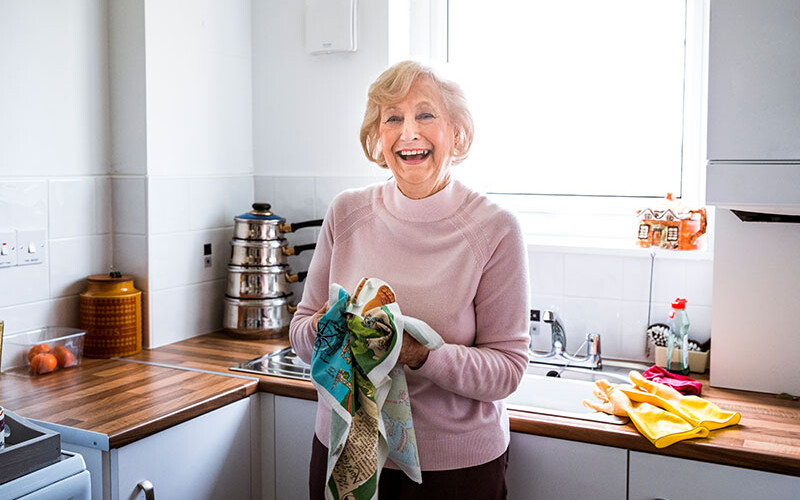 How to Boost Independence for Someone With Dementia