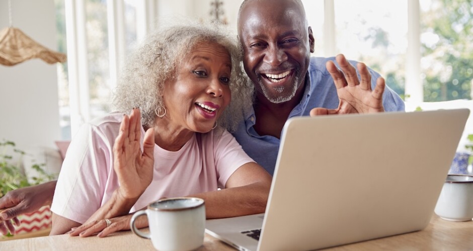 How to Make Staying Connected With Aging Parents Easier